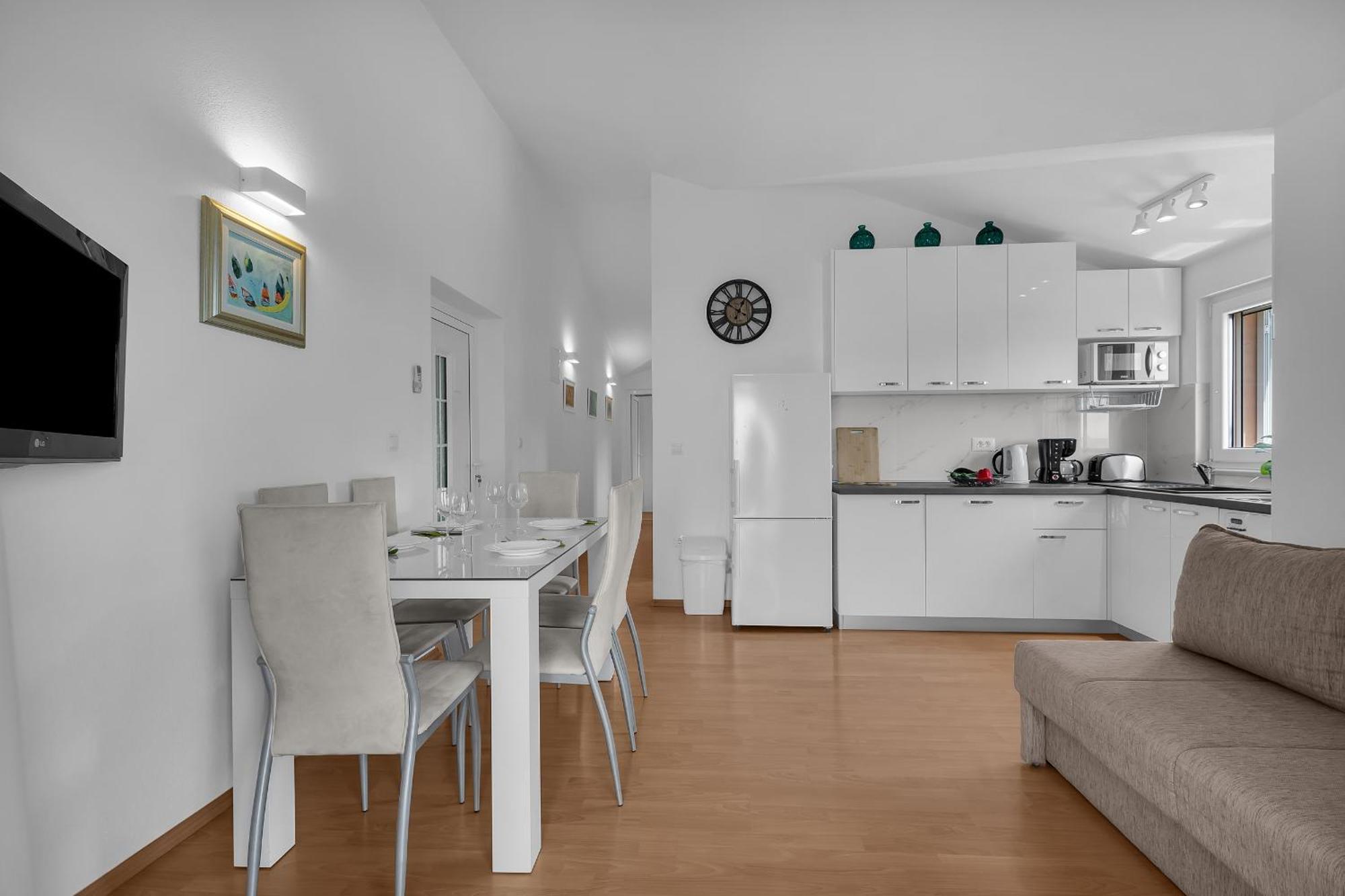 Apartments Villa Katarina Tučepi Dış mekan fotoğraf