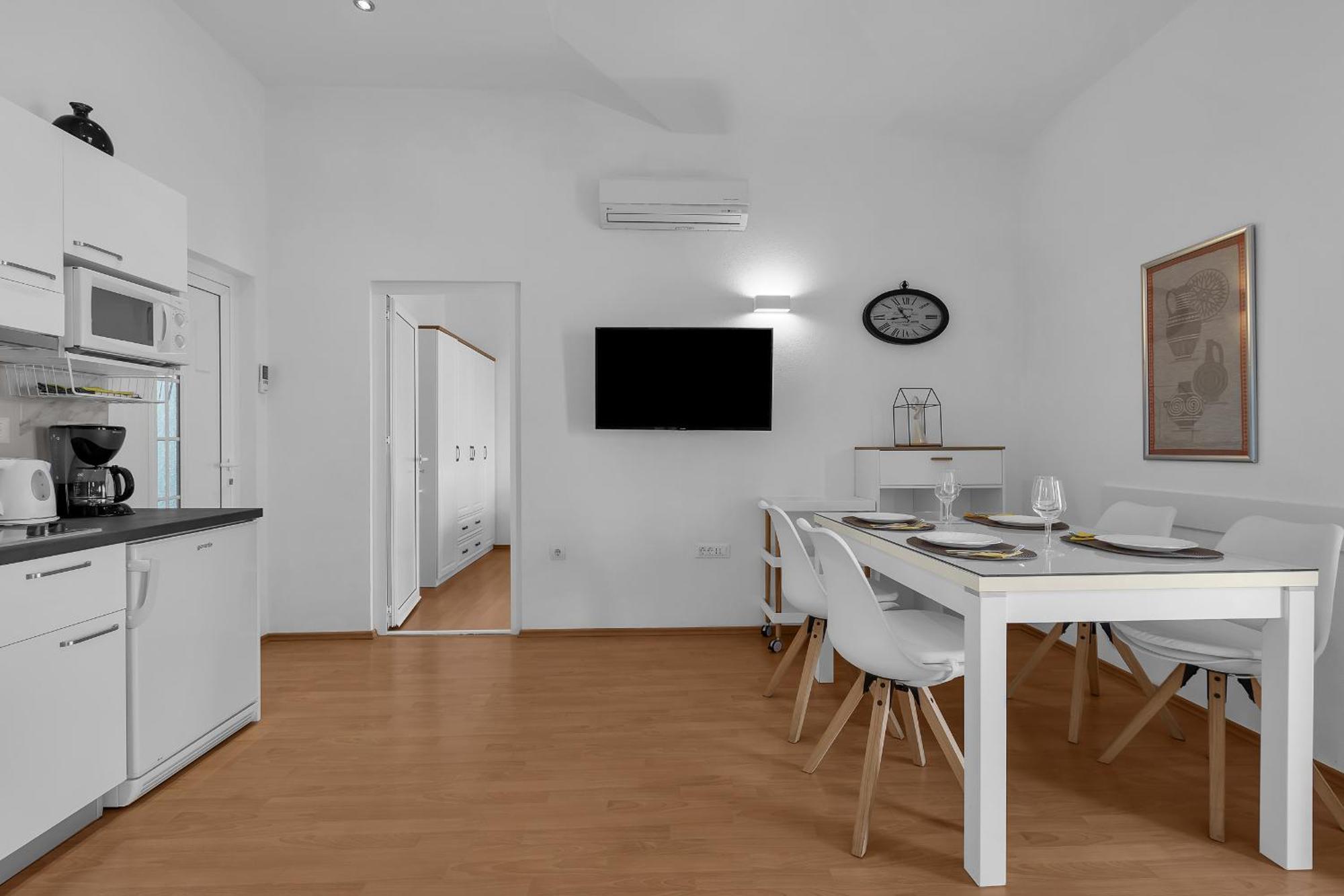 Apartments Villa Katarina Tučepi Dış mekan fotoğraf