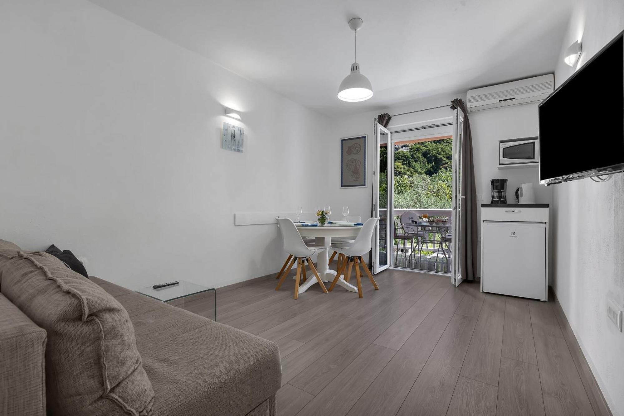 Apartments Villa Katarina Tučepi Oda fotoğraf