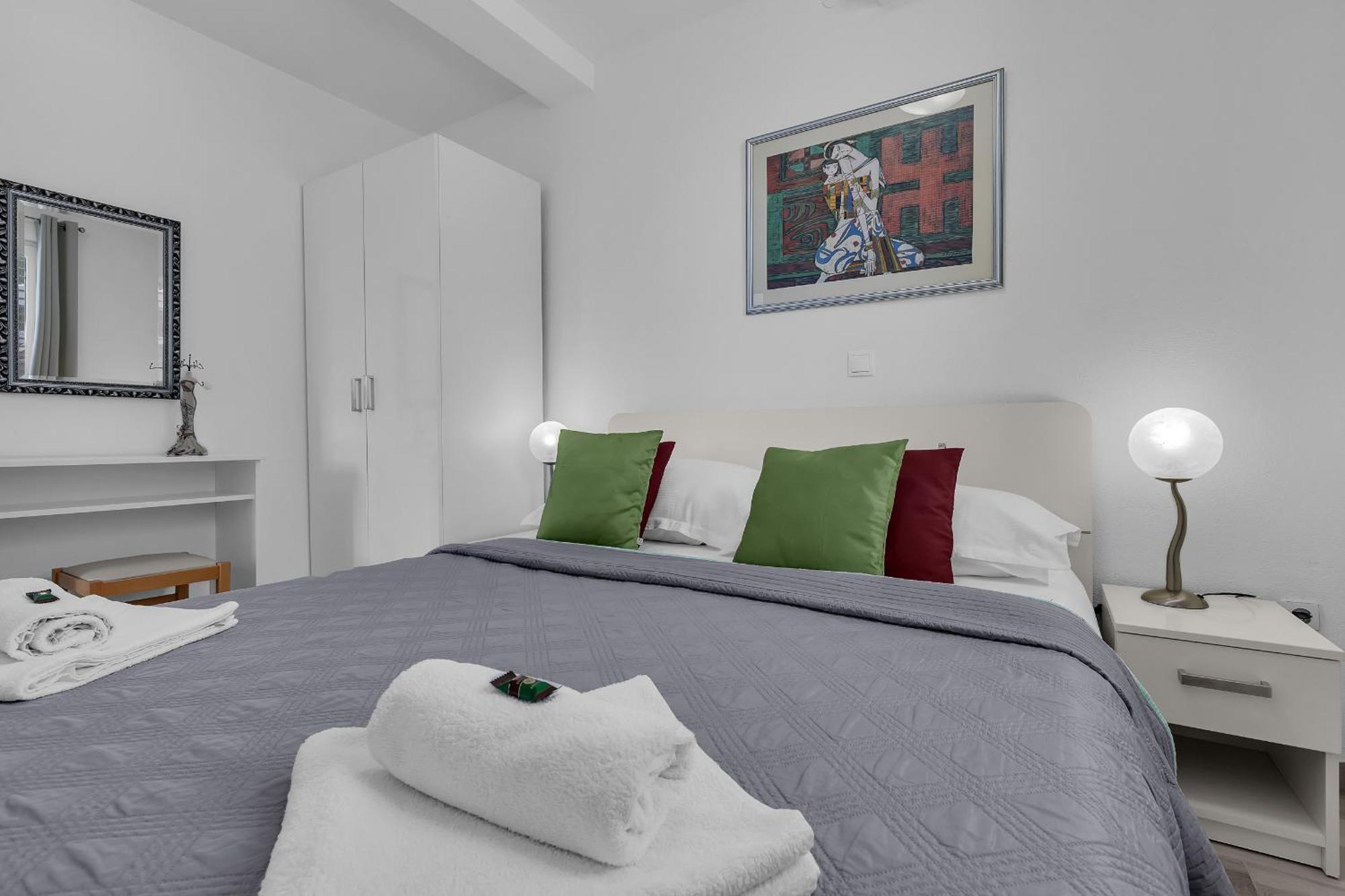 Apartments Villa Katarina Tučepi Oda fotoğraf