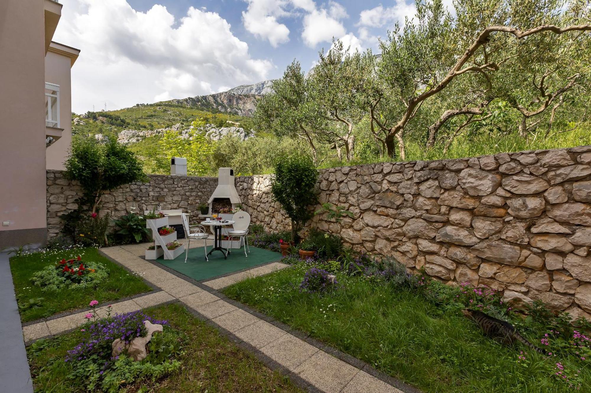 Apartments Villa Katarina Tučepi Dış mekan fotoğraf